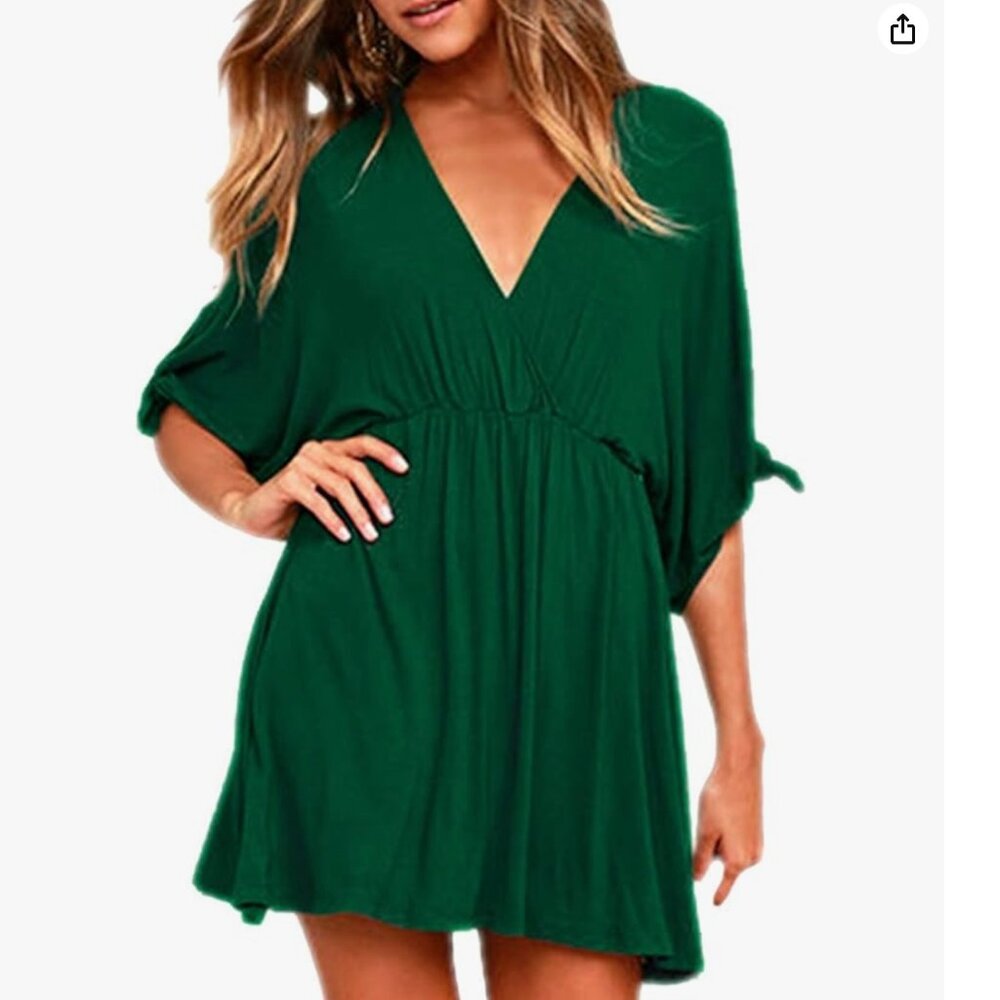 Vibrant Green Mini Dress with Sleek Design